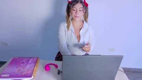Snapshot of lilithsmiith chatting on 13, 5, 2026 lilithsmiith online show from 13, 5, 2026