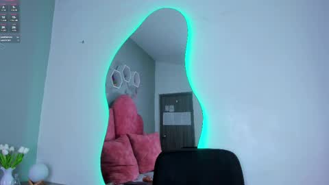 lilithsmith__ online show from 24, 2, 2025