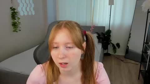 Snapshot of lilitiny chatting on 27, 7, 2026 Lili Tiny GMT2 3-10AM MonTueWedThuSat online show from 27, 7, 2026