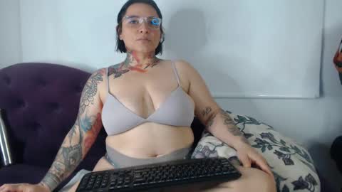 Snapshot of lillebbw_sweet chatting on 22, 9, 2025 lille online show from 22, 9, 2025