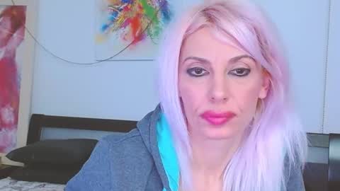 Snapshot of lillianasara chatting on 11, 2, 2025 Lara online show from 11, 2, 2025