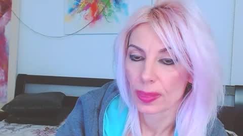 Snapshot of lillianasara chatting on 14, 2, 2025 Lara online show from 14, 2, 2025