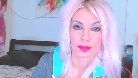 Snapshot of lillianasara chatting on 21, 2, 2025 Lara online show from 21, 2, 2025