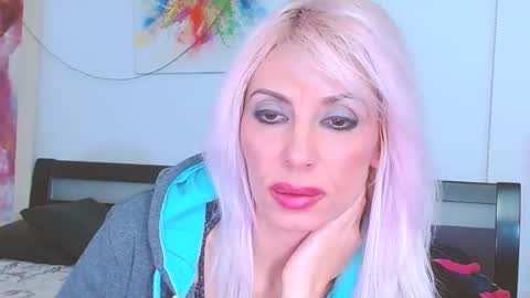 Snapshot of lillianasara chatting on 22, 2, 2025 Lara online show from 22, 2, 2025