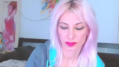 Snapshot of lillianasara chatting on 3, 3, 2025 Lara online show from 3, 3, 2025