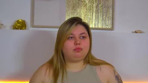 LillianHaig online show from 3, 3, 2026