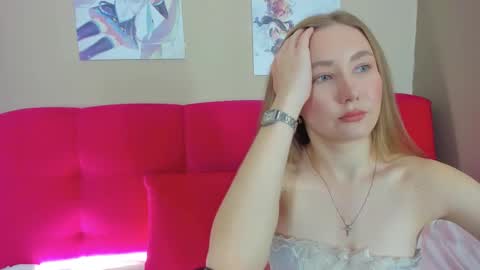 Lili online show from 6, 10, 2025