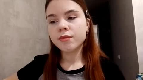 Snapshot of lilliestarcevic chatting on 5, 12, 2025 Lilly online show from 5, 12, 2025