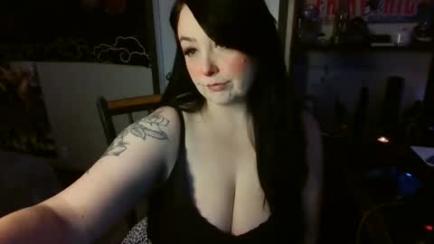 Snapshot of lillithdom chatting on 22, 10, 2025 Lillith Blackk online show from 22, 10, 2025