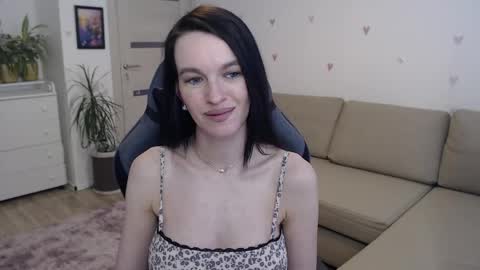 lilliyves online show from 15, 5, 2026