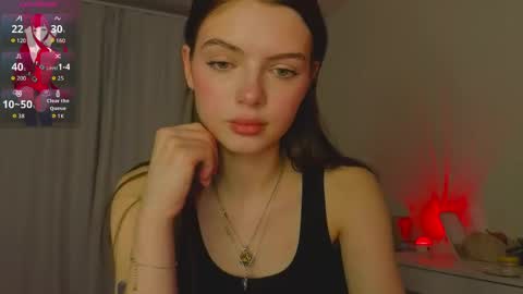 Snapshot of lillly_meow_ chatting on 13, 4, 2026 Lilia online show from 13, 4, 2026