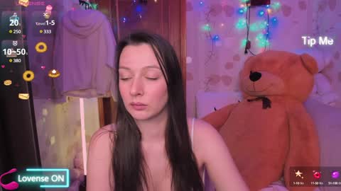 Lilly  online show from 16, 12, 2024