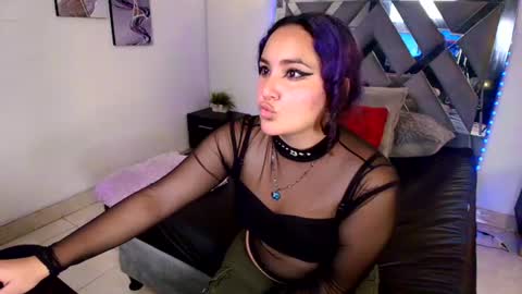 Snapshot of lilly_foxxy chatting on 30, 6, 2026 online show from 30, 6, 2026