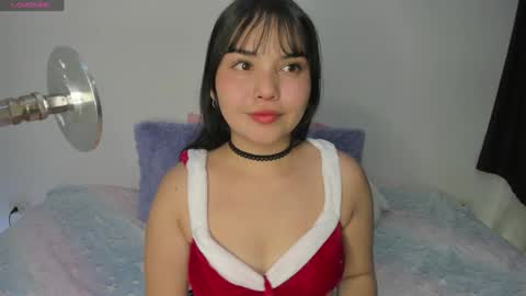 Snapshot of lilly_kinky chatting on 25, 12, 2024 Lilly  online show from 25, 12, 2024