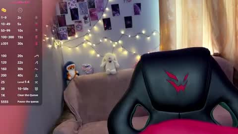Snapshot of lilly_lilithh chatting on 13, 7, 2026 Lilith online show from 13, 7, 2026