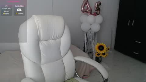 Lilly online show from 25, 1, 2025