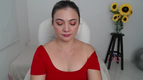 Lilly online show from 24, 10, 2025