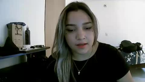 Sey - Lilly  online show from 7, 3, 2026