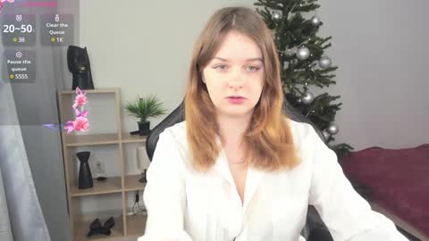 Snapshot of lilly_pretty_love chatting on 28, 12, 2024 Lilly online show from 28, 12, 2024