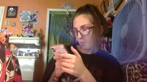 Snapshot of lillylushabae chatting on 14, 7, 2026 hi guys im back on here 3 online show from 14, 7, 2026