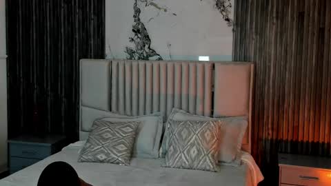 Lilly Ortiz online show from 19, 2, 2026