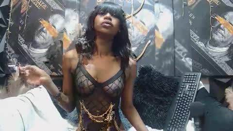 Snapshot of lilmissbaddiexxx chatting on 5, 6, 2026 lilmissbaddiexxx online show from 5, 6, 2026