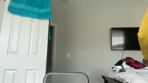 lilnasty100 online show from 15, 4, 2026