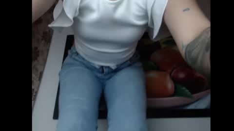 lil palacio online show from 21, 1, 2025