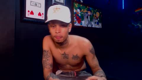 Snapshot of lilray99 chatting on 11, 12, 2024 ONLYFANS online show from 11, 12, 2024