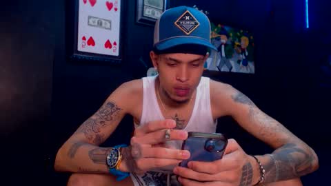 Snapshot of lilray99 chatting on 7, 1, 2025 ONLYFANS online show from 7, 1, 2025