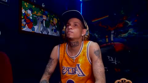 Snapshot of lilray99 chatting on 11, 2, 2025 ONLYFANS online show from 11, 2, 2025