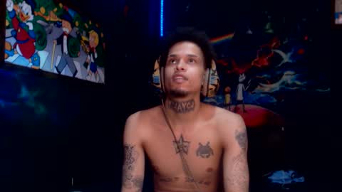 Snapshot of lilray99 chatting on 6, 3, 2025 ONLYFANS online show from 6, 3, 2025