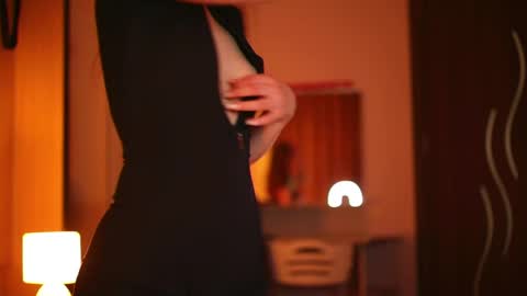 liltightbabe online show from 18, 4, 2026