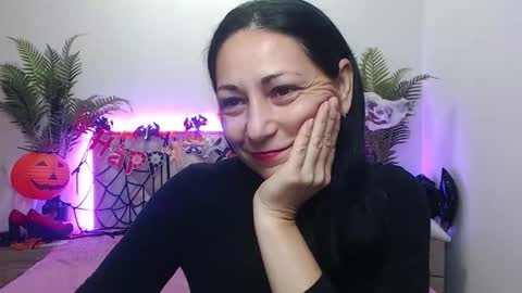 lilugrants online show from 18, 10, 2025