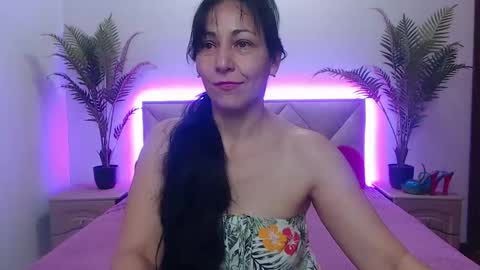 lilugrants online show from 25, 11, 2025