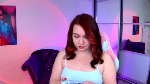 Lilu online show from 15, 2, 2025