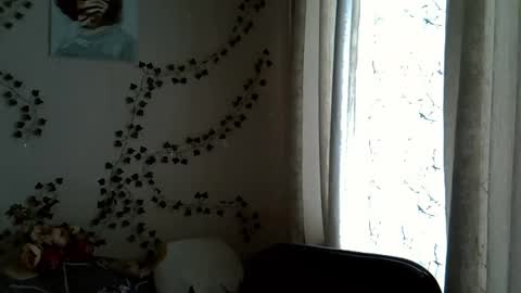 lily_ember online show from 14, 10, 2025