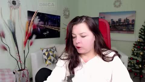 Lily online show from 19, 12, 2025