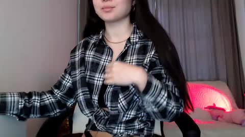 Lily Litle online show from 30, 10, 2025