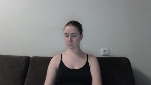 Snapshot of lily_love_x chatting on 25, 1, 2025 lily_love_x online show from 25, 1, 2025