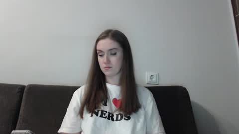 Snapshot of lily_love_x chatting on 1, 2, 2025 lily_love_x online show from 1, 2, 2025
