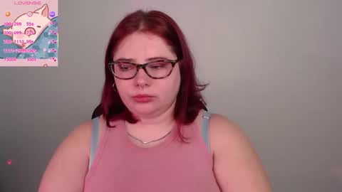 Elina  online show from 16, 11, 2025