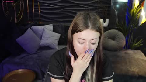 Snapshot of lily_moonlight chatting on 26, 1, 2025 Lily online show from 26, 1, 2025