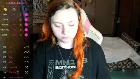 Snapshot of lily_shamy chatting on 24, 5, 2026 Alice online show from 24, 5, 2026