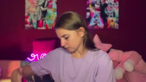 Lily online show from 14, 9, 2025