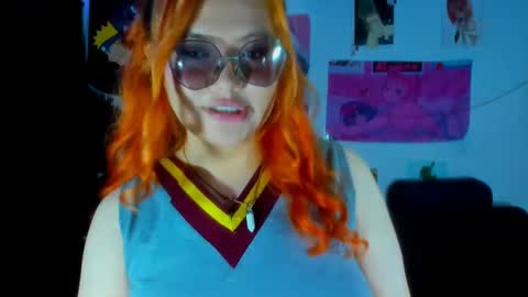 Snapshot of lily_stone04 chatting on 6, 12, 2024 lily_stone04 online show from 6, 12, 2024