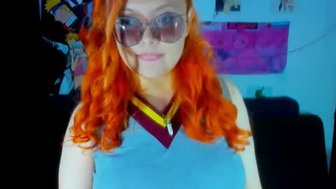 Snapshot of lily_stone04 chatting on 6, 12, 2024 lily_stone04 online show from 6, 12, 2024