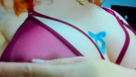 Snapshot of lily_stone04 chatting on 1, 3, 2025 lily_stone04 online show from 1, 3, 2025