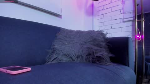 Snapshot of lily_waist chatting on 3, 2, 2025 lily_waist online show from 3, 2, 2025