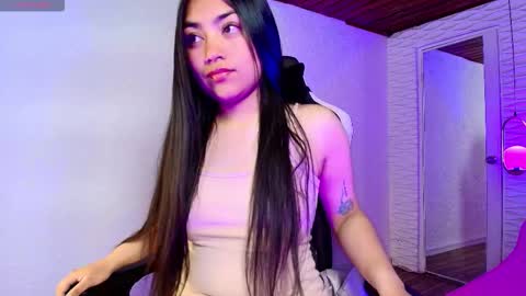 Snapshot of lily_waist chatting on 16, 9, 2025 lily_waist online show from 16, 9, 2025